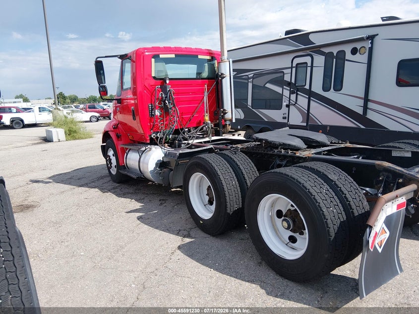 2007 International 8000 series VIN 1HSHXAHR07J469110 IAAI salvage auction — ALL OVER, Clear (Idaho), sold $25 on 2026-07-24 (photo 3)