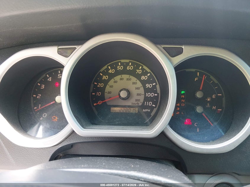 2005 Toyota 4runner VIN JTEBU14R450057302 IAAI salvage auction — NORMAL WEAR, Clear (Virginia), sold $2,450 on 2026-07-28 (photo 7)