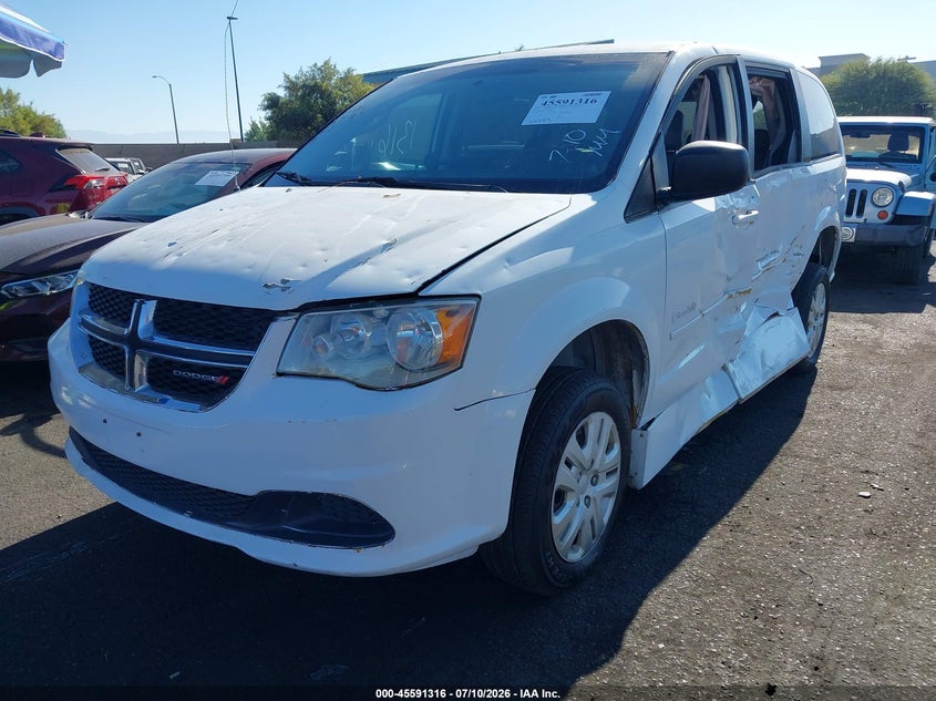 2017 Dodge Caravan VIN 2C4RDGBG7HR784211 IAAI salvage auction — SIDE, Salvage Title, sold $1,900 on 2026-08-14 (photo 2)