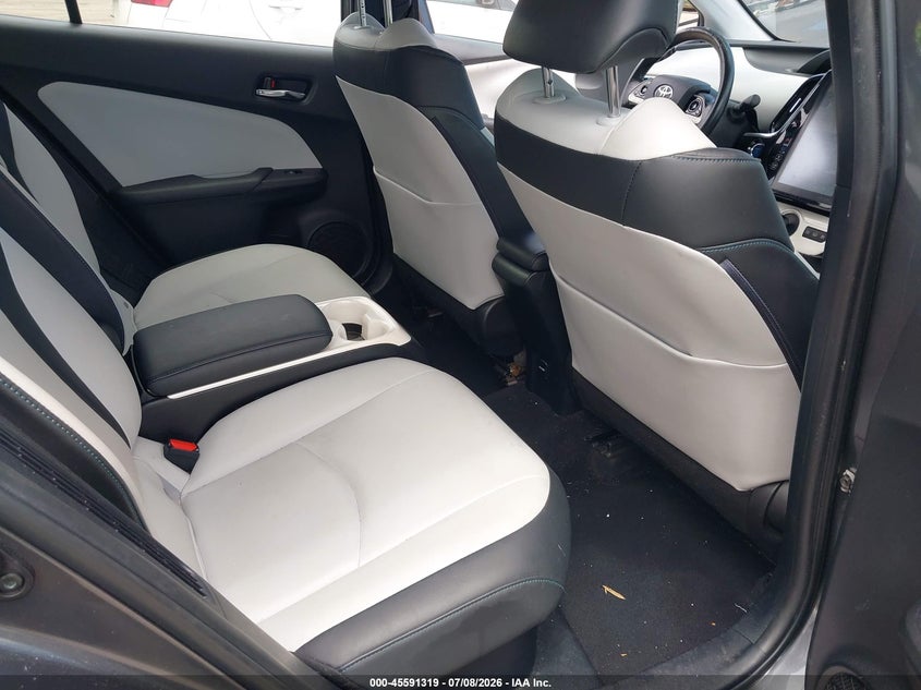 2017 Toyota Prius VIN JTDKARFP4H3002102 IAAI salvage auction — NORMAL WEAR, Salvage Title, sold $7,950 on 2026-07-14 (photo 8)