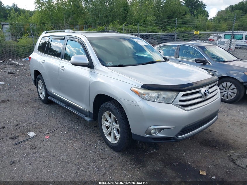 2012 Toyota Highlander VIN 5TDBK3EH3CS106124 IAAI salvage auction — NORMAL WEAR, Salvage Title, sold $3,600 on 2026-07-31 (photo 1)