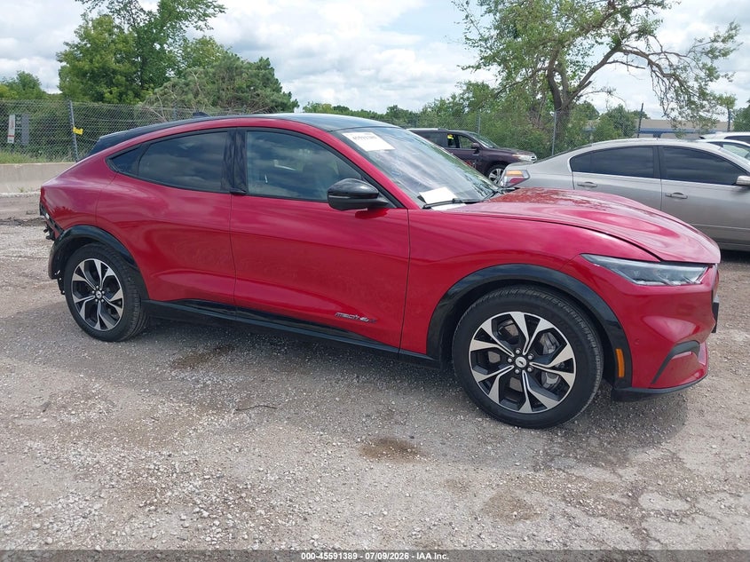 2021 Ford Mustang mach-e VIN 3FMTK3SU0MMA51263 — IAAI salvage auction photo