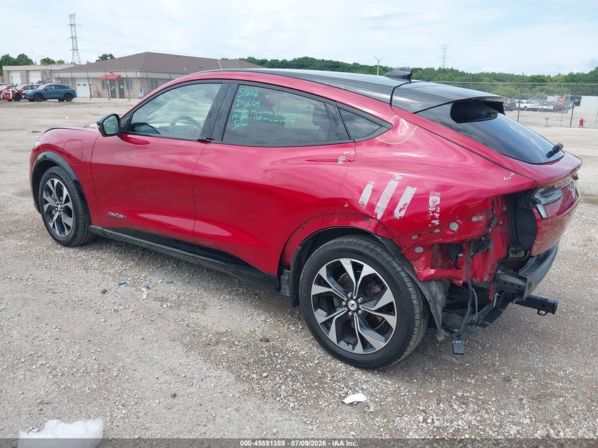 2021 Ford Mustang mach-e VIN 3FMTK3SU0MMA51263 IAAI salvage auction — REAR END, Clear Claim Paid (Wisconsin), sold $9,400 on 2026-07-30 (photo 3)