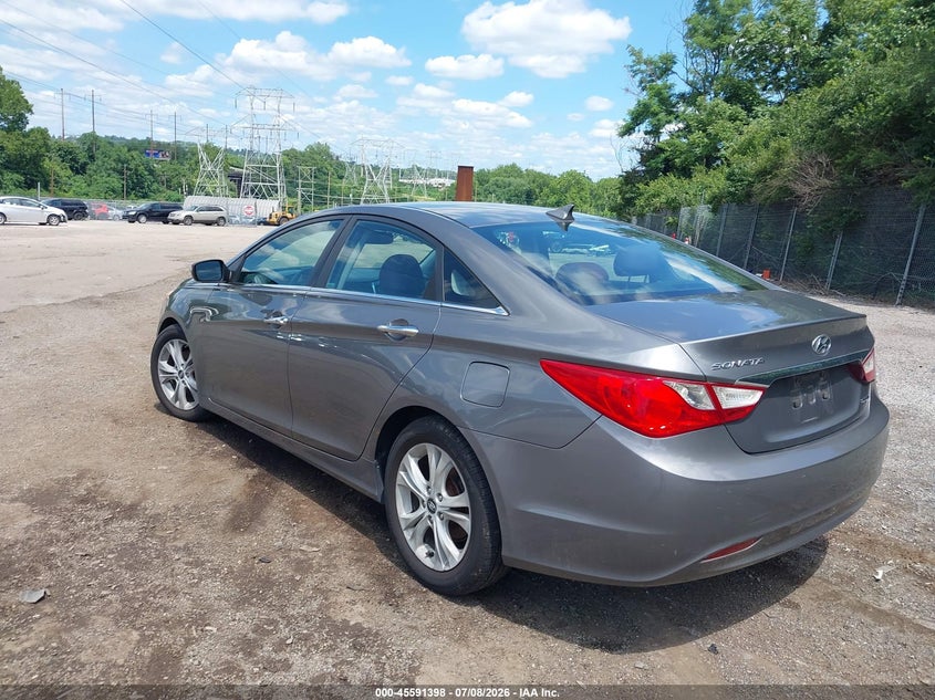 2011 Hyundai Sonata VIN 5NPEC4AC3BH044576 IAAI salvage auction — NORMAL WEAR, Clear (Pennsylvania), sold $550 on 2026-07-24 (photo 3)