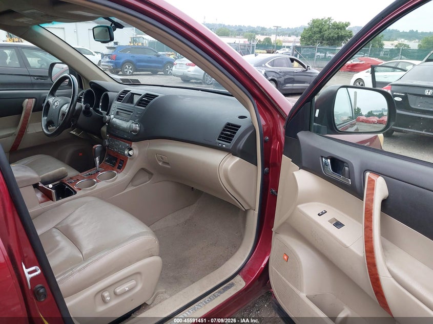 2008 Toyota Highlander VIN JTEES42A982040344 IAAI salvage auction — NORMAL WEAR, Clear (Pennsylvania), sold $1,700 on 2026-07-31 (photo 5)