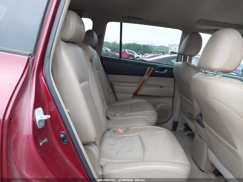 2008 Toyota Highlander VIN JTEES42A982040344 IAAI salvage auction — NORMAL WEAR, Clear (Pennsylvania), sold $1,700 on 2026-07-31 (photo 8)