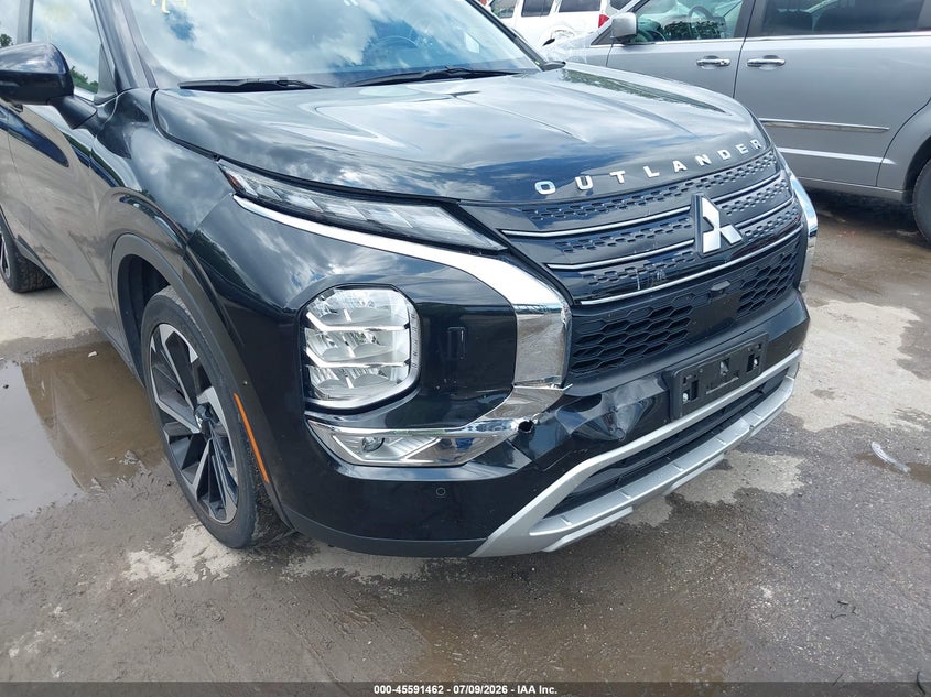2024 Mitsubishi Outlander VIN JA4J4VA80RZ076802 IAAI salvage auction — FRONT END, Salvage Title, sold $13,025 on 2026-08-20 (photo 6)