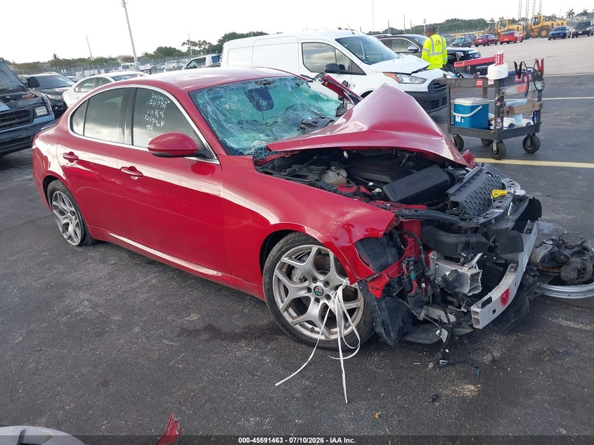 2019 Alfa romeo Giulia VIN ZARFAMBNXK7599898 IAAI salvage auction — ALL OVER, Certificate Of Destruction (Florida), sold $675 on 2026-08-13 (photo 1)