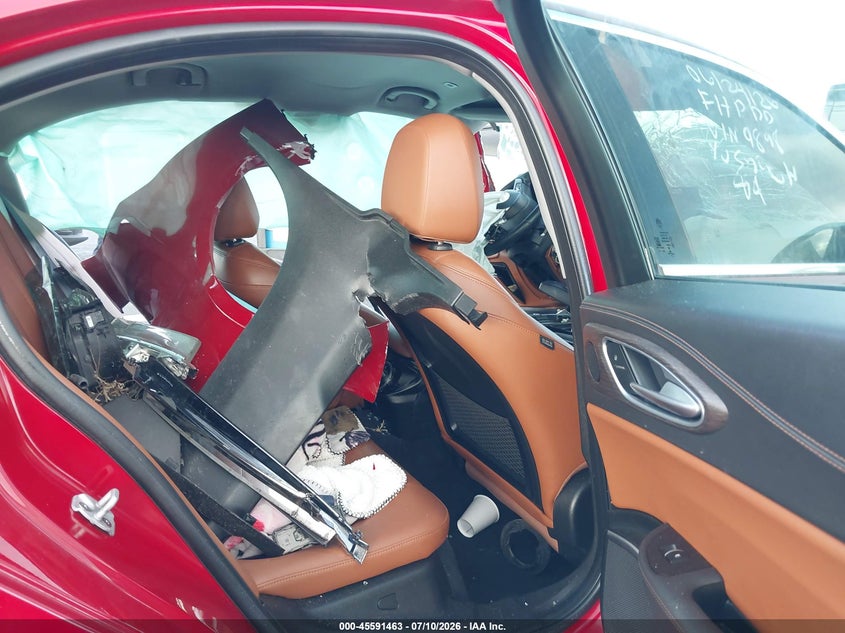 2019 Alfa romeo Giulia VIN ZARFAMBNXK7599898 IAAI salvage auction — ALL OVER, Certificate Of Destruction (Florida), sold $675 on 2026-08-13 (photo 8)
