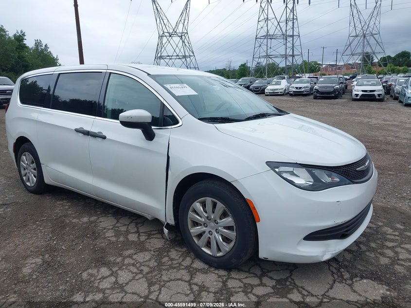 2020 Chrysler Voyager VIN 2C4RC1AG2LR193200 IAAI salvage auction — NORMAL WEAR, Salvage Title, sold $10,300 on 2026-07-24 (photo 1)