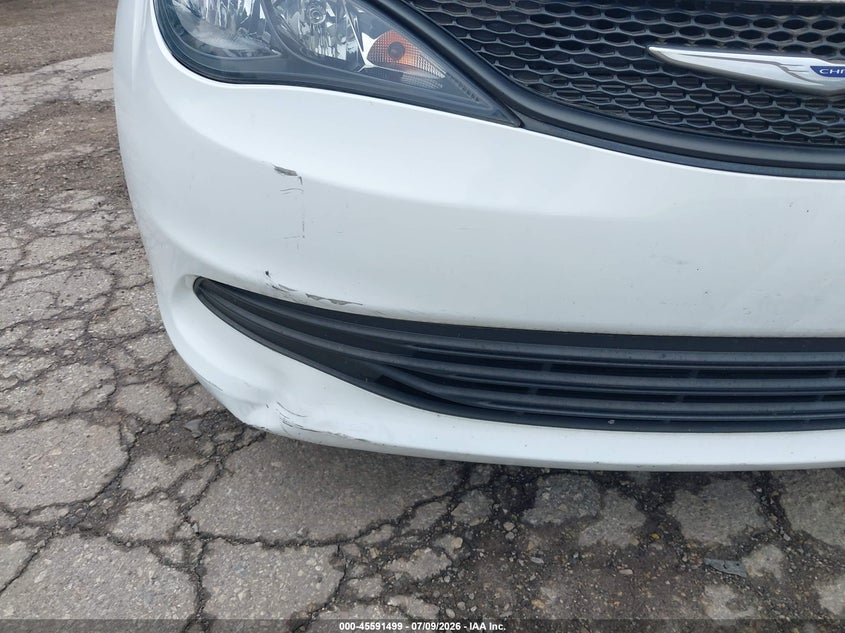 2020 Chrysler Voyager VIN 2C4RC1AG2LR193200 IAAI salvage auction — NORMAL WEAR, Enterprise Vehicles Clear Only (Pennsylvania), sold $10,300 on 2026-07-31 (photo 6)