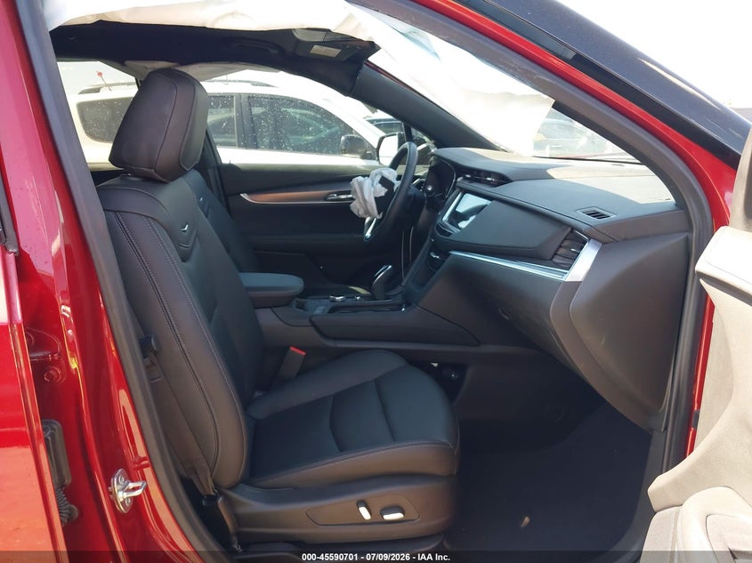 2024 Cadillac Xt6 VIN 1GYKPAR45RZ739772 IAAI salvage auction — FRONT END, Salvage Title, sold $11,500 on 2026-08-20 (photo 5)