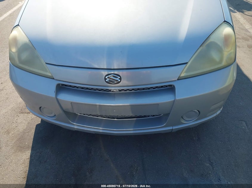 2004 Suzuki Aerio VIN JS2RA61S345201364 IAAI salvage auction — NORMAL WEAR, Clear (North Carolina), sold $275 on 2026-07-22 (photo 6)