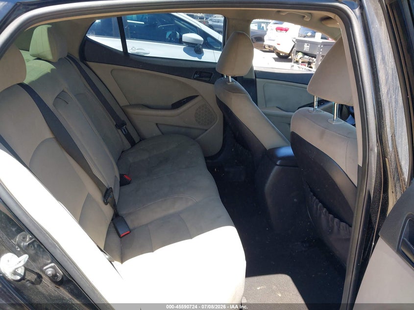 2014 Kia Optima VIN 5XXGM4A77EG321755 IAAI salvage auction — NORMAL WEAR, Salvage Title - Dealer (California), sold $1,025 on 2026-07-29 (photo 8)