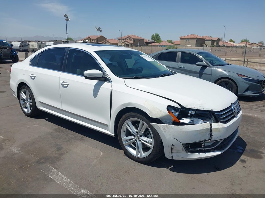 2015 Volkswagen Passat VIN 1VWBT7A33FC039610 IAAI salvage auction — RIGHT FRONT, Salvage Title, sold $2,000 on 2026-07-20 (photo 1)