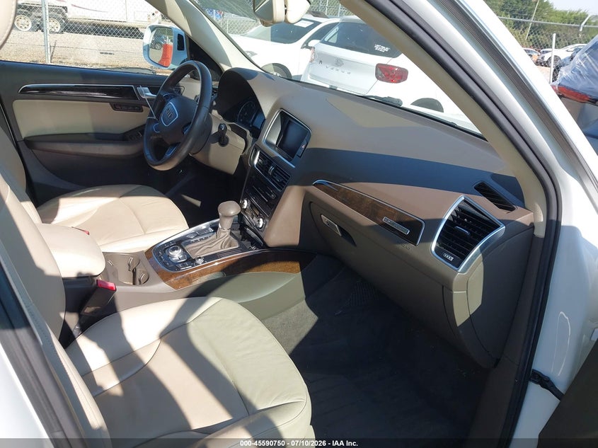 2014 Audi Q5 VIN WA1LFAFP2EA083318 IAAI salvage auction — NORMAL WEAR, Clear-Dealer Only (North Carolina), sold $2,050 on 2026-07-16 (photo 5)