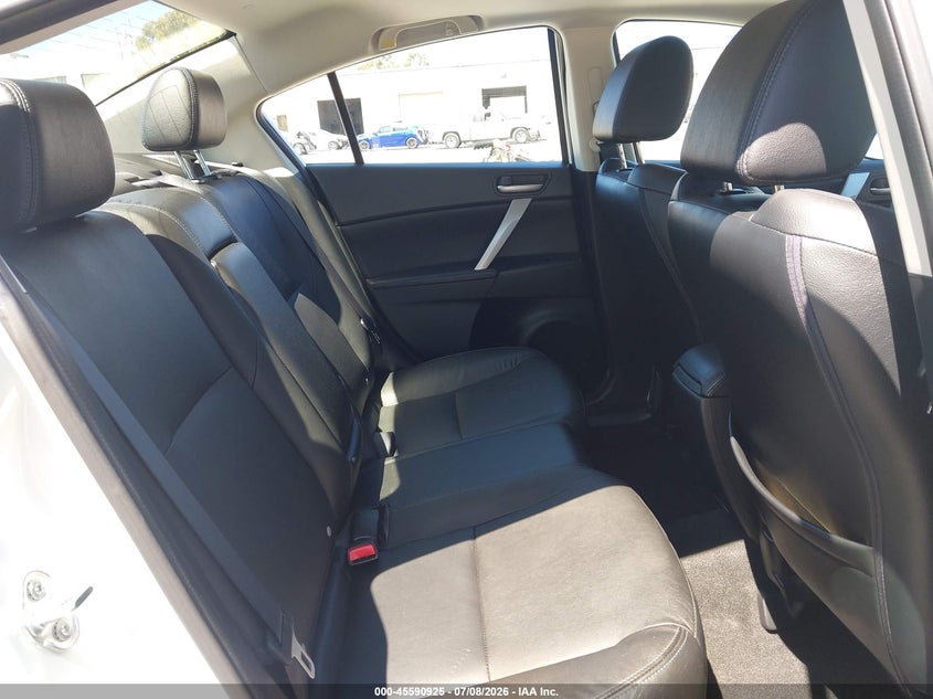2012 Mazda 3 VIN JM1BL1W85C1575454 IAAI salvage auction — RIGHT FRONT, Salvage Title, sold $900 on 2026-07-31 (photo 8)