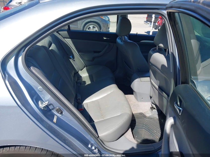 2006 Acura Tsx VIN JH4CL968X6C000793 IAAI salvage auction — NORMAL WEAR, Clear - Dealer Only (California), sold $375 on 2026-07-29 (photo 8)