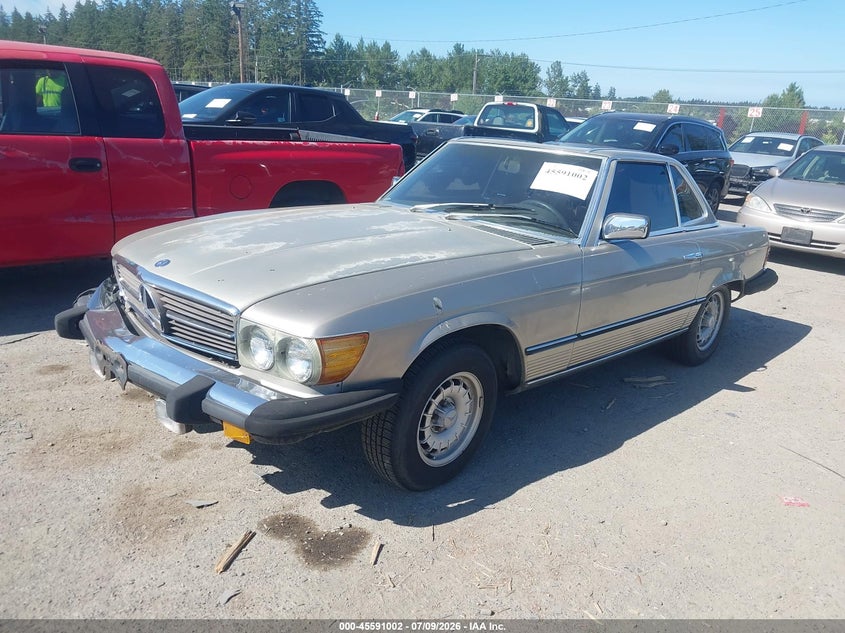 1985 Mercedes-benz 380 VIN WDBBA45C7FA033787 IAAI salvage auction — NORMAL WEAR, Clear (Washington), sold $525 on 2026-07-29 (photo 2)