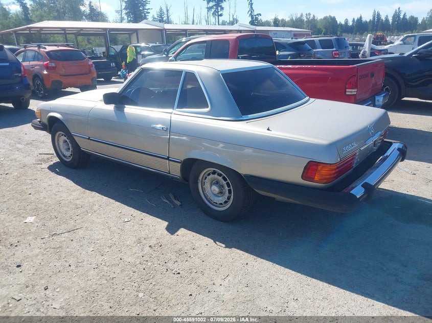 1985 Mercedes-benz 380 VIN WDBBA45C7FA033787 IAAI salvage auction — NORMAL WEAR, Clear (Washington), sold $525 on 2026-07-29 (photo 3)