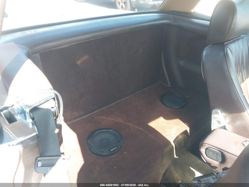 1985 Mercedes-benz 380 VIN WDBBA45C7FA033787 IAAI salvage auction — NORMAL WEAR, Clear (Washington), sold $525 on 2026-07-29 (photo 8)