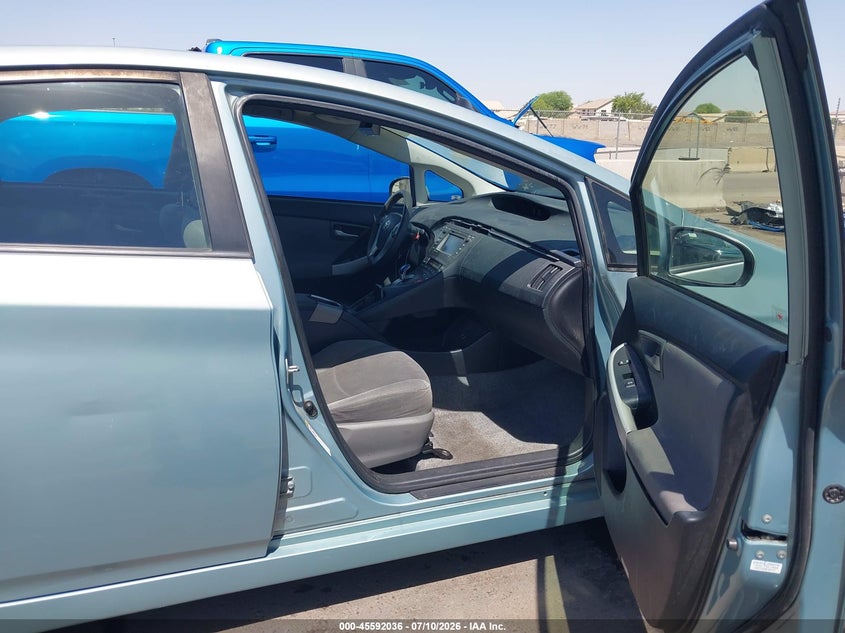 2013 Toyota Prius VIN JTDKN3DU5D1634462 IAAI salvage auction — REAR END, Salvage Title, sold $625 on 2026-07-28 (photo 5)