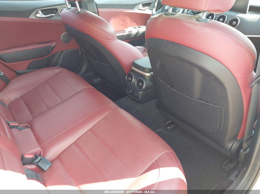 2020 Kia Stinger VIN KNAE55LC8L6075764 IAAI salvage auction — NORMAL WEAR, Salvage Rebuilt (North Carolina), sold $5,450 on 2026-07-30 (photo 8)