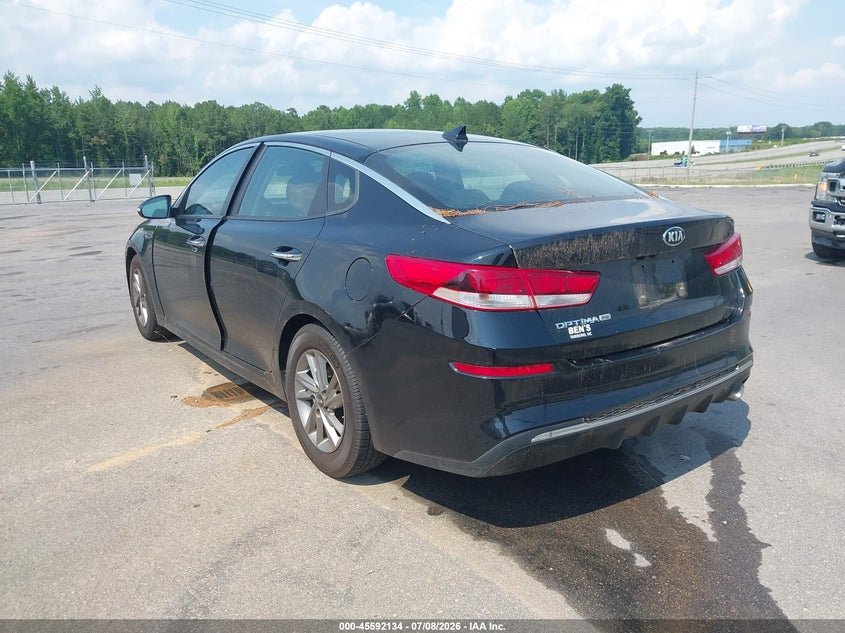 2019 Kia Optima VIN 5XXGT4L37KG363559 IAAI salvage auction — RIGHT FRONT, Salvage Title, sold $500 on 2026-07-16 (photo 3)