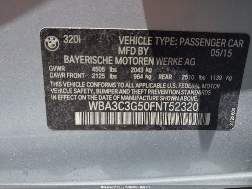 2015 BMW 3er VIN WBA3C3G50FNT52320 IAAI salvage auction — LEFT FRONT, Salvage Title, sold $1,400 on 2026-08-13 (photo 9)