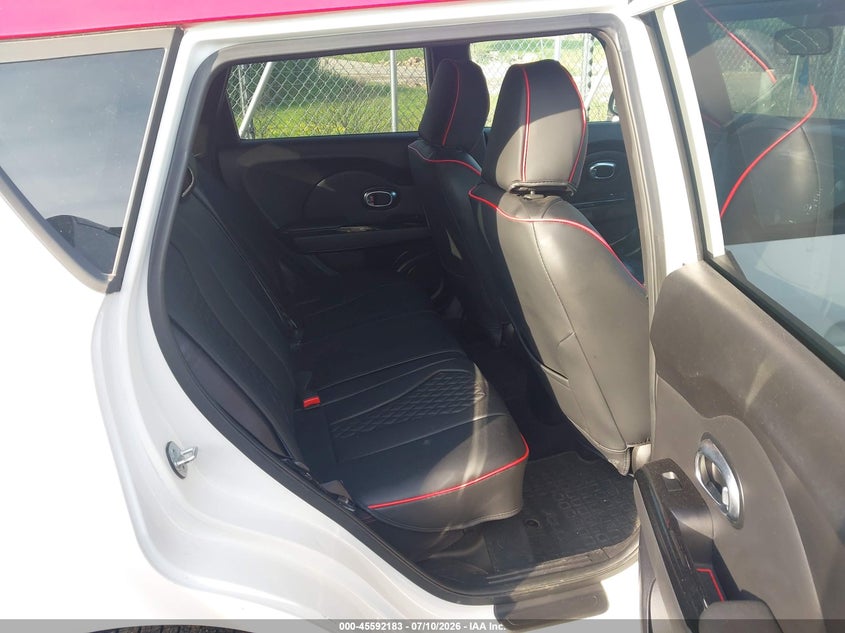 2014 Kia Soul VIN KNDJP3A52E7031017 IAAI salvage auction — NORMAL WEAR, Clear (Illinois), sold $1,300 on 2026-07-15 (photo 8)