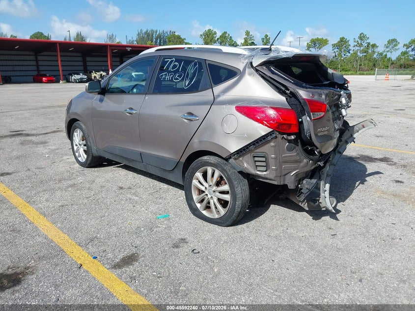 2011 Hyundai Tucson VIN KM8JU3AC7BU297701 IAAI salvage auction — REAR END, Rebuildable (Florida), sold $100 on 2026-07-29 (photo 3)