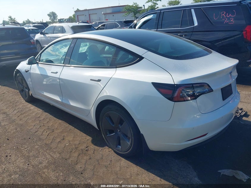 2022 Tesla Model 3 VIN 5YJ3E1EB9NF255091 IAAI salvage auction — LEFT FRONT, Clear (Michigan), sold $7,600 on 2026-07-31 (photo 3)