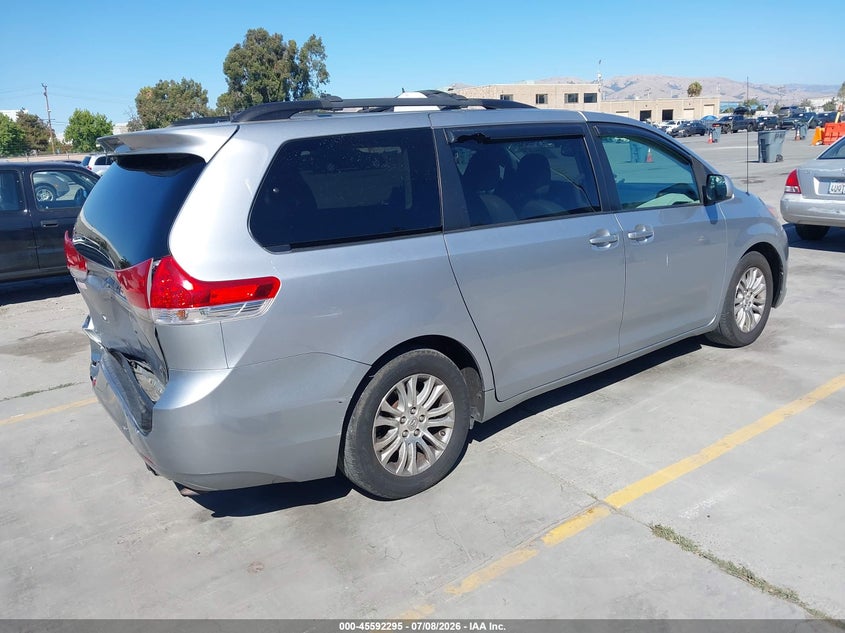 2012 Toyota Sienna VIN 5TDYK3DC0CS190466 IAAI salvage auction — REAR END, Clear - Dealer Only (California), sold $2,000 on 2026-07-27 (photo 4)