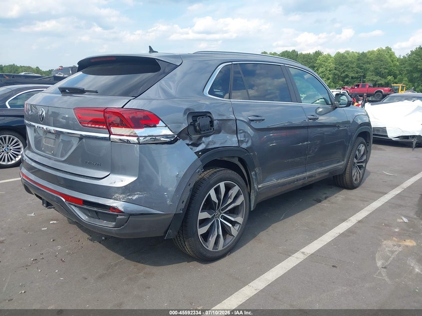 2020 Volkswagen Atlas cross sport VIN 1V2SE2CA7LC230307 IAAI salvage auction — RIGHT REAR, Salvage Title, sold $8,350 on 2026-08-20 (photo 4)