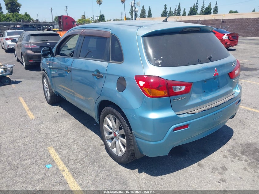 2011 Mitsubishi Outlander VIN JA4AP4AU5BZ014185 IAAI salvage auction — FRONT END, Salvage (California), sold $600 on 2026-07-29 (photo 3)