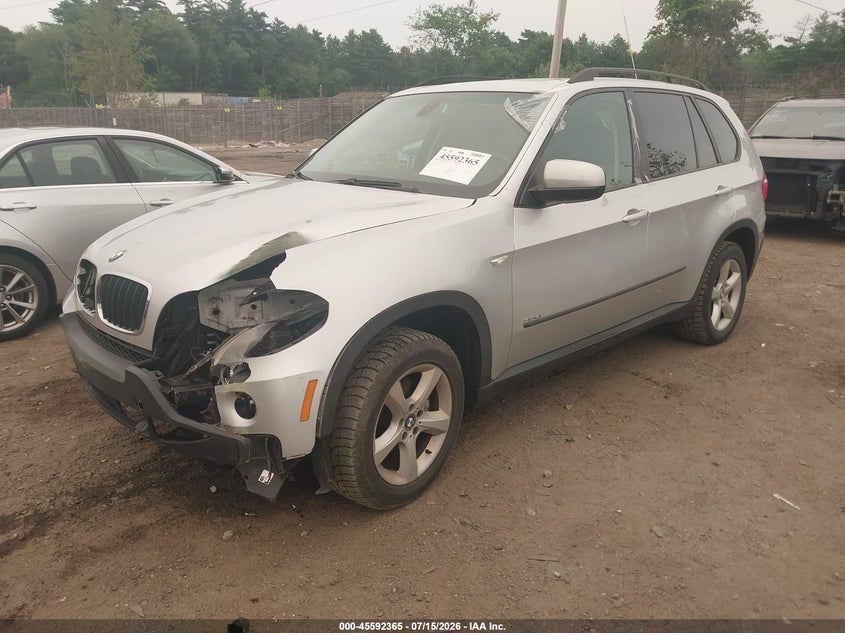 2008 BMW X5 VIN 5UXFE43578L033967 IAAI salvage auction — ELECTRICAL, Clear (Massachusetts), sold $425 on 2026-07-31 (photo 2)