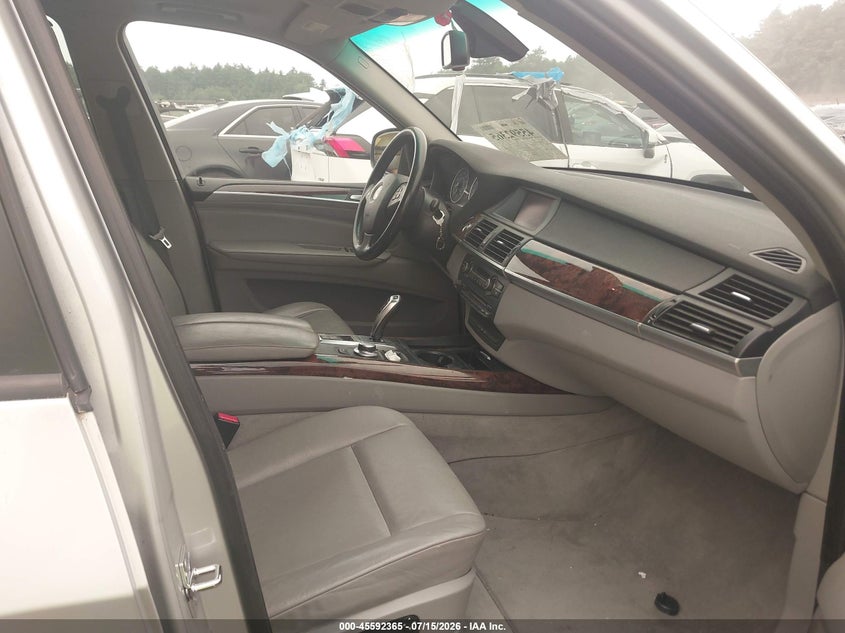 2008 BMW X5 VIN 5UXFE43578L033967 IAAI salvage auction — ELECTRICAL, Clear (Massachusetts), sold $425 on 2026-07-31 (photo 5)