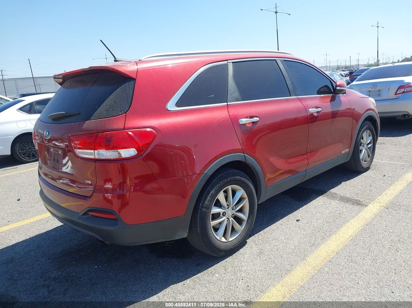 2016 Kia Sorento VIN 5XYPGDA5XGG177199 IAAI salvage auction — NORMAL WEAR, Clear - Dealer Only (California), sold $1,200 on 2026-07-28 (photo 4)