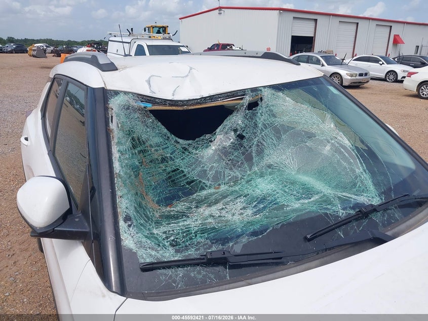 2023 Chevrolet Trailblazer VIN KL79MPS23PB029281 IAAI salvage auction — ROOF, Clear (Mississippi), sold $2,650 on 2026-07-22 (photo 6)