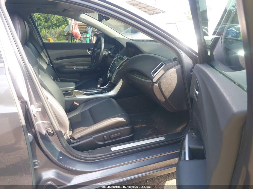 2019 Acura Tlx VIN 19UUB1F36KA003437 IAAI salvage auction — THEFT, Salvage - Greater Than 75% (Maryland), sold $725 on 2026-07-31 (photo 5)