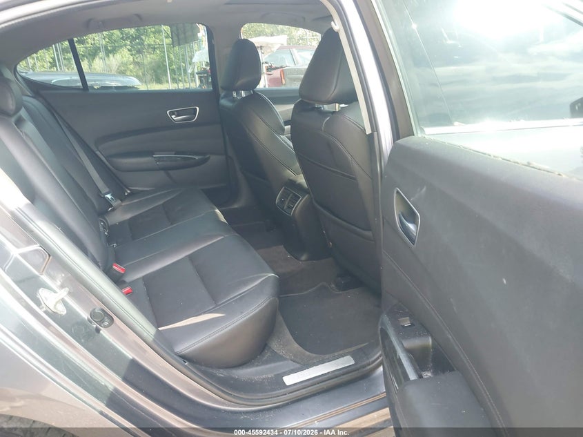 2019 Acura Tlx VIN 19UUB1F36KA003437 IAAI salvage auction — THEFT, Salvage - Greater Than 75% (Maryland), sold $725 on 2026-07-31 (photo 8)