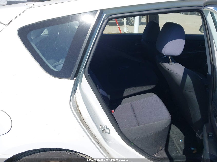 2007 Mazda 3 VIN JM1BK144171765423 IAAI salvage auction — NORMAL WEAR, Clear - Dealer Only (California), sold $225 on 2026-07-23 (photo 8)