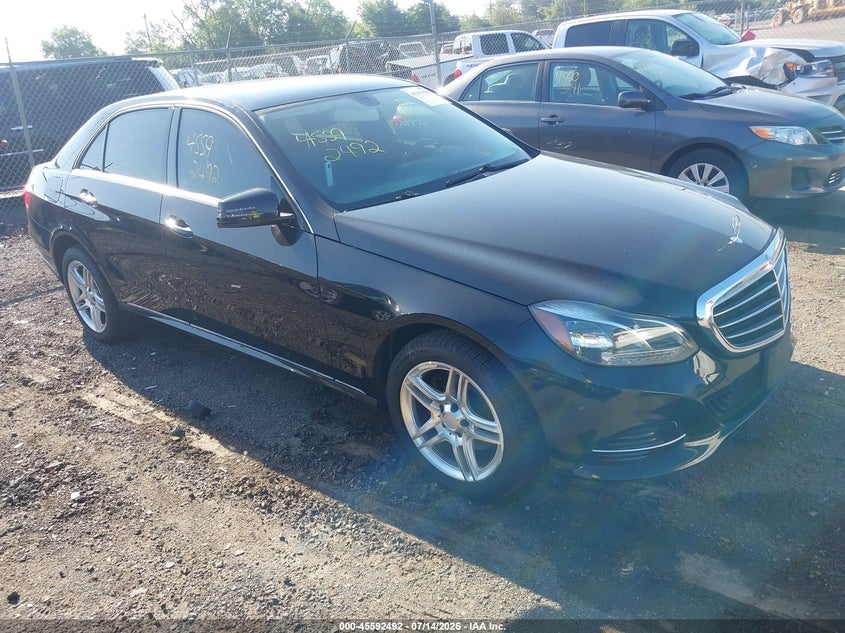 2014 Mercedes-benz E-klasse VIN WDDHF8JB5EA922612 IAAI salvage auction — LEFT FRONT, Salvage (Virginia), sold $2,500 on 2026-08-04 (photo 1)