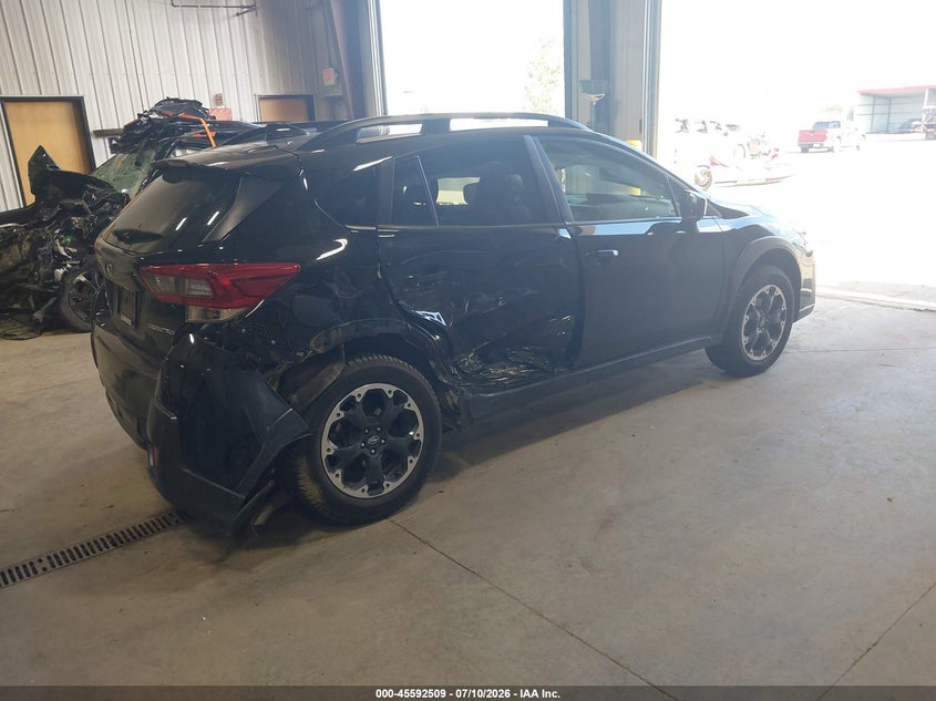 2022 Subaru Xv VIN JF2GTAECXN8201512 IAAI salvage auction — RIGHT REAR, Salvage (North Dakota), sold $3,650 on 2026-08-22 (photo 4)