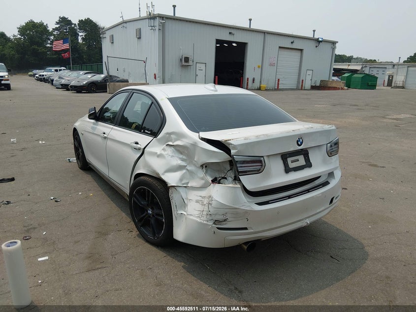 2015 BMW 3er VIN WBA3B3G52FNR88613 IAAI salvage auction — REAR END, Mv-907A (New York), sold $25 on 2026-07-28 (photo 6)