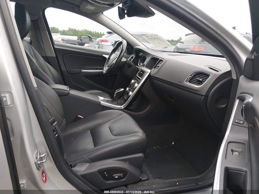 2015 Volvo S60 VIN YV126MFM2F2361570 IAAI salvage auction — FRONT END, Salvage (North Carolina), sold $1,350 on 2026-08-12 (photo 5)