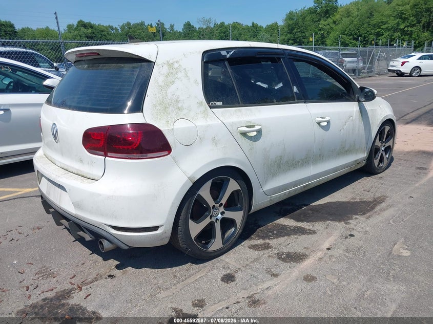 2013 Volkswagen Gti VIN WVWHD7AJ4DW139977 IAAI salvage auction — NORMAL WEAR, Clear (Connecticut), sold $1,000 on 2026-07-23 (photo 4)