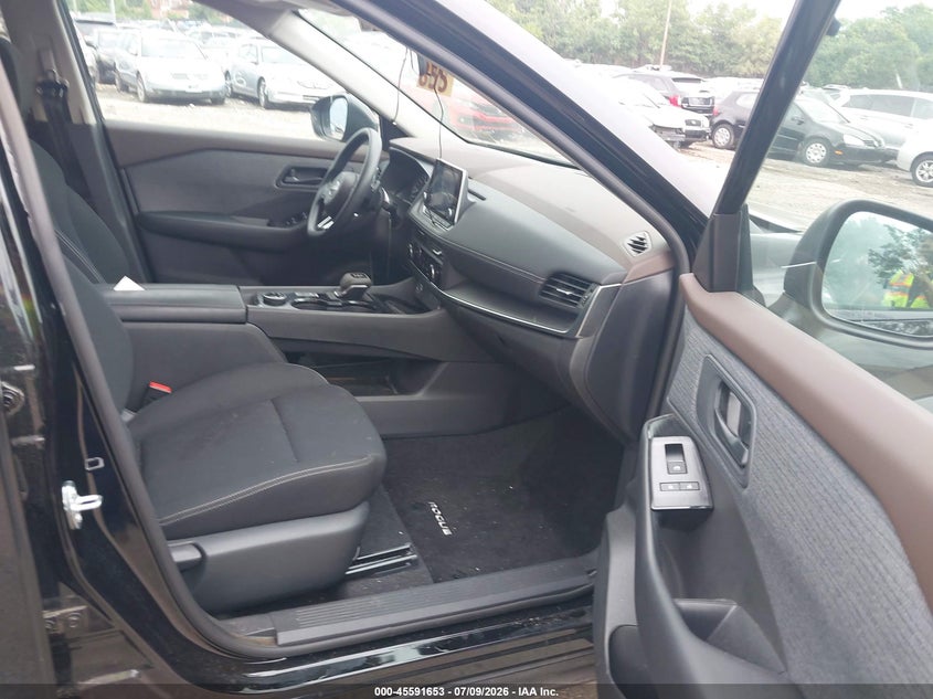 2023 Nissan Rogue VIN 5N1BT3AB0PC903139 IAAI salvage auction — NORMAL WEAR, Enterprise Vehicles Clear Only (Pennsylvania), sold $14,450 on 2026-07-31 (photo 5)