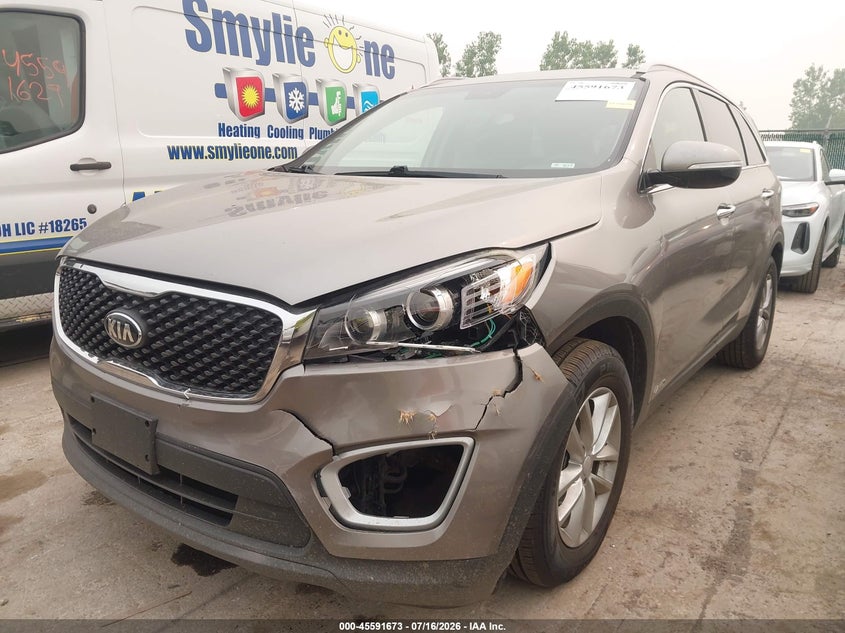 2017 Kia Sorento VIN 5XYPGDA31HG328916 IAAI salvage auction — LEFT FRONT, Salvage (Ohio), sold $1,950 on 2026-07-30 (photo 2)