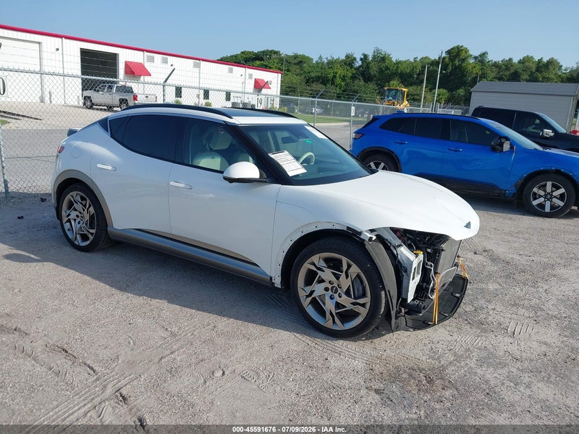 2023 Genesis Gv60 VIN KMUKEDTB0PU010980 IAAI salvage auction — FRONT END, Rebuildable (Florida), sold $9,700 on 2026-07-30 (photo 1)